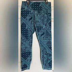 Fabletics Teal Patterned High-Waisted Leggings